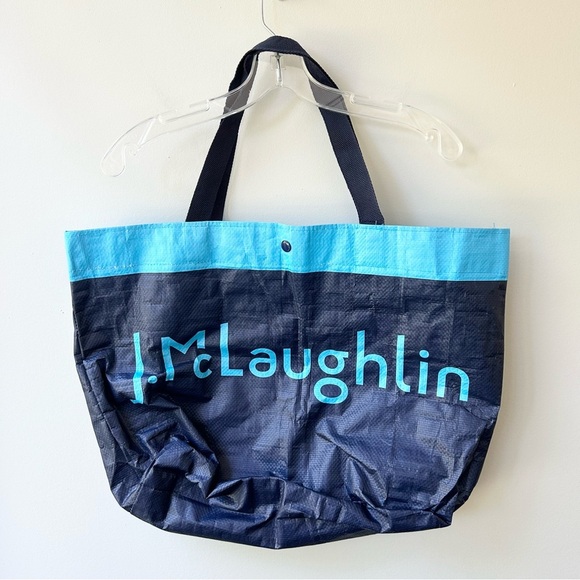 Lot of 2 J. McLaughlin retail totes from the store - Picture 3 of 10